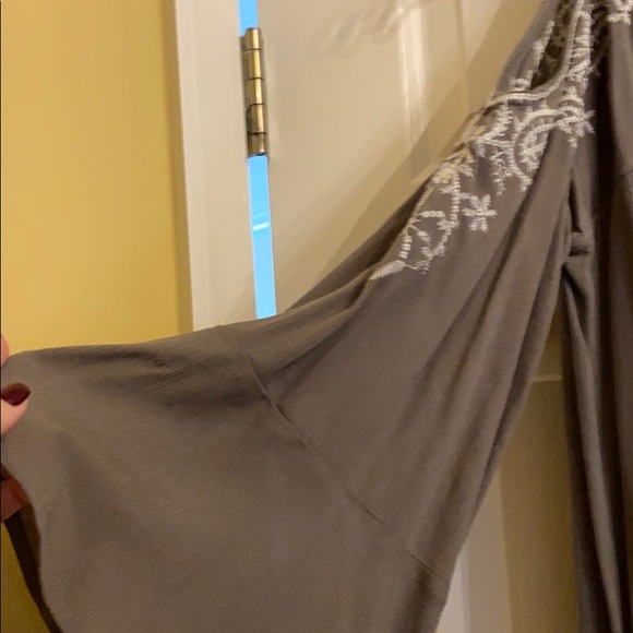 Blouse - Picture 3 of 5